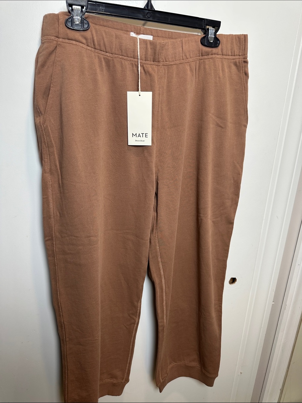 MATE the Label Brown Capris (001)